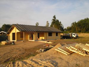 construction de la maison en bois en kit louisa